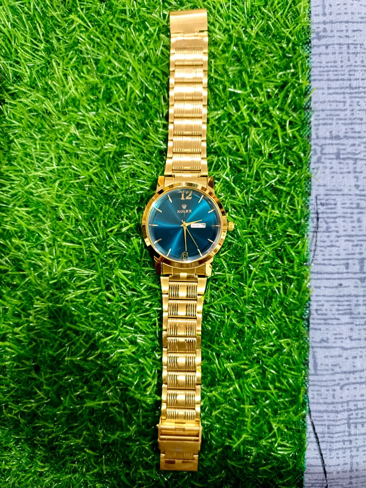 ™ Rolex Watch _ Buy 1 Get 1 Free - 800 Rs.