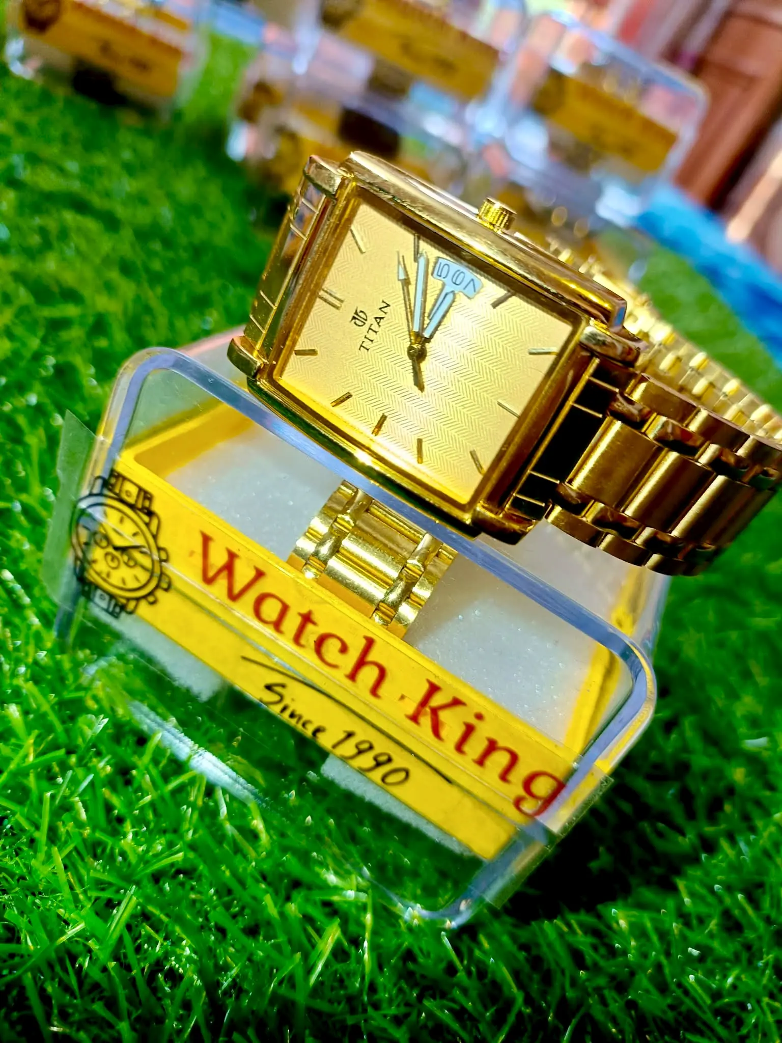 ™ Titan Gold Premium Watches _ Buy 1 Get 1 Free - 800 Rs.